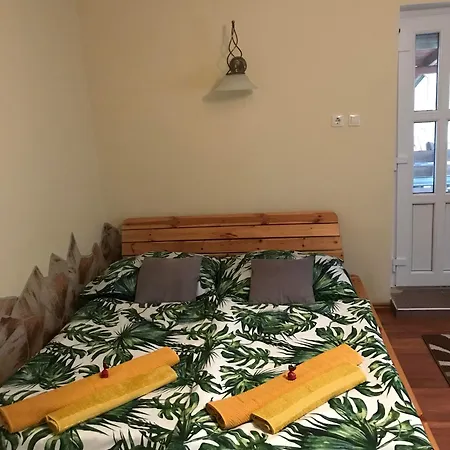 Apartment Harka Vendeghaz *