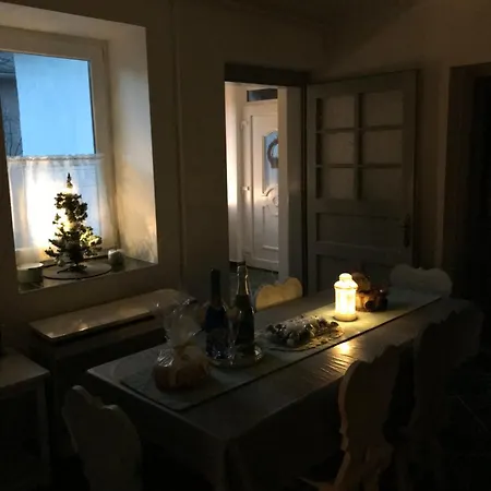 Harka Vendeghaz Apartment
